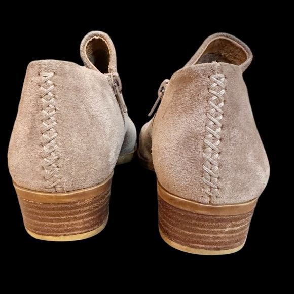 Lucky brand Brown suede ankle boots women’s size 6 - Picture 12 of 12